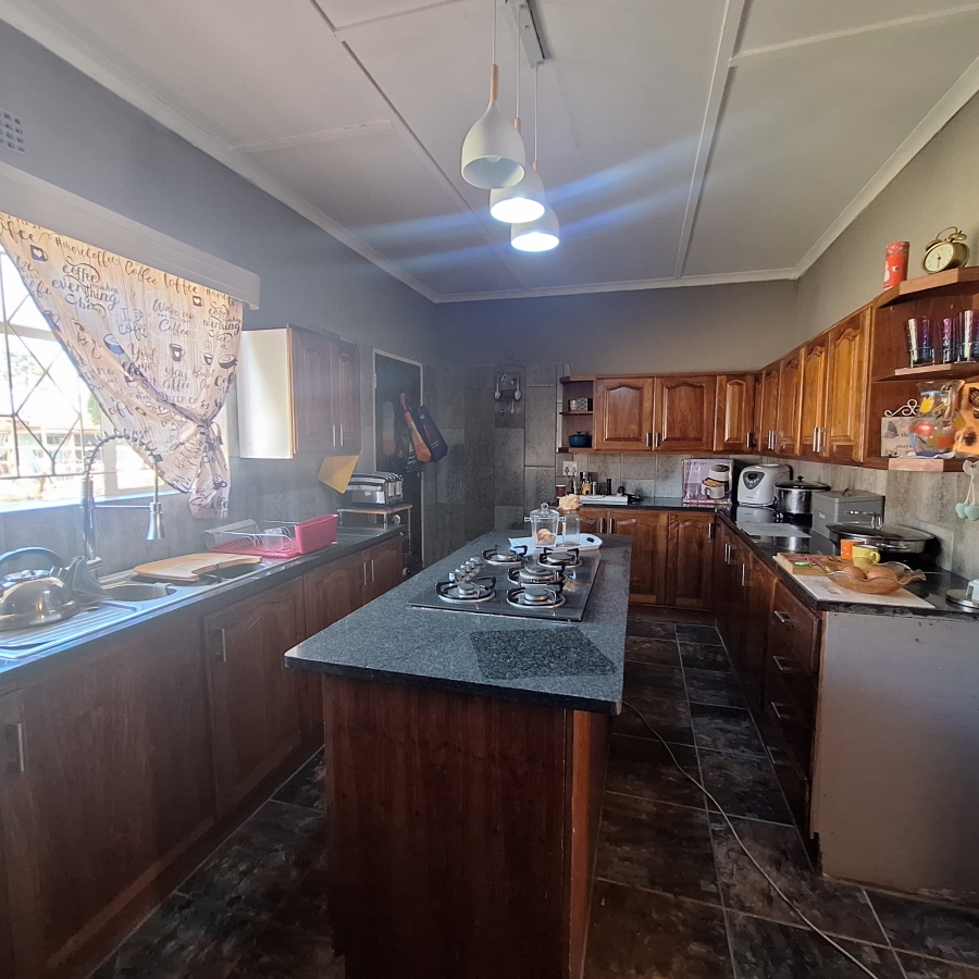 4 Bedroom Property for Sale in Villiers Free State